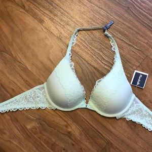 Halter bra aerie